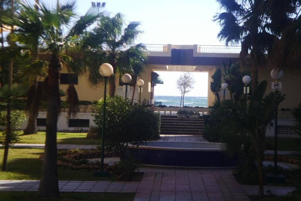 Fuengirola , Beach, Centre ,Balcony With Seaview, For 4 Persons מראה חיצוני תמונה